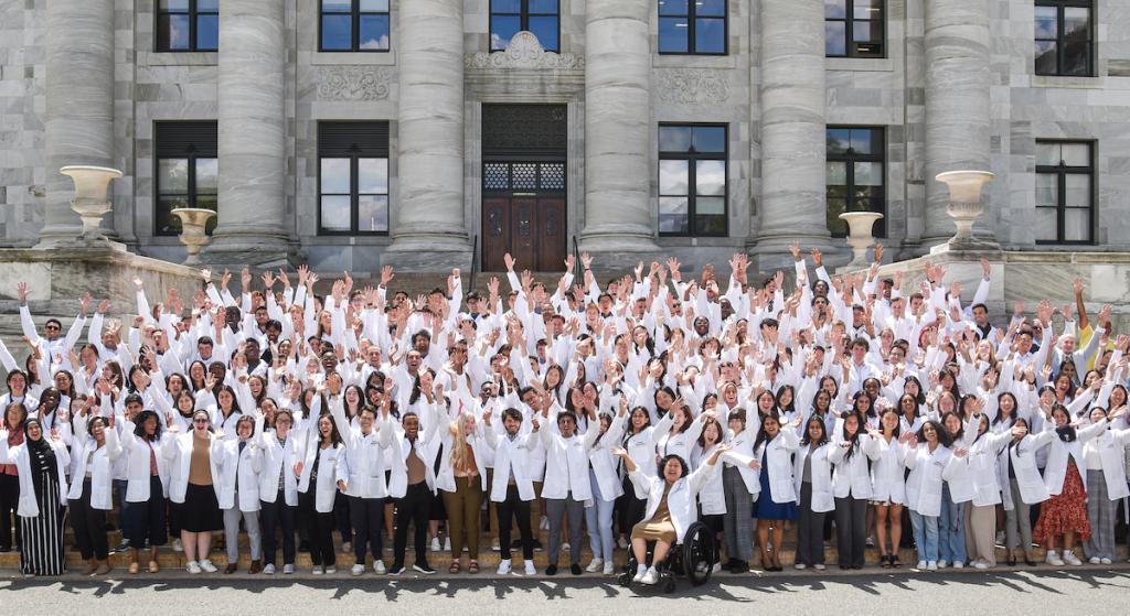 Class of 2027 Arrives on Campus Harvard Medical School